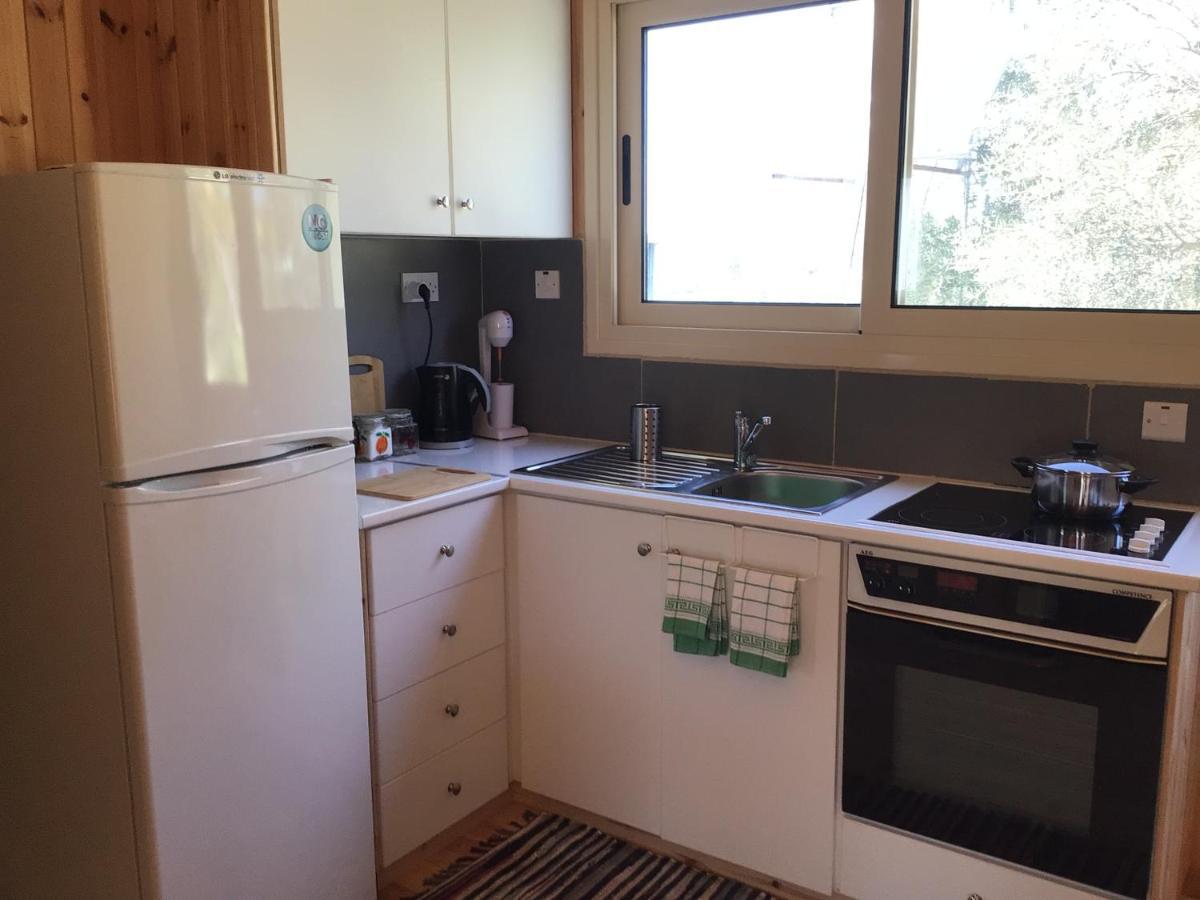 Goudhi Pervolaris Cottages 1 מראה חיצוני תמונה