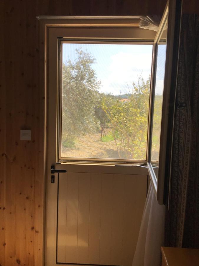 Goudhi Pervolaris Cottages 1 מראה חיצוני תמונה