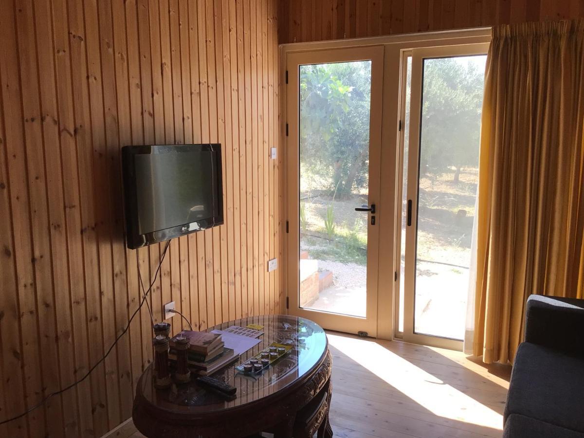 Goudhi Pervolaris Cottages 1 מראה חיצוני תמונה
